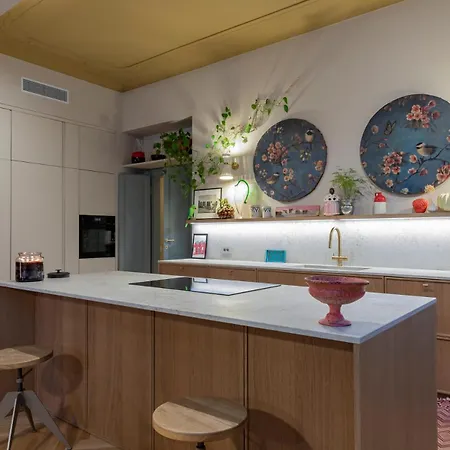 Apartment M4 Elegance And Style Near The Metro Mailand