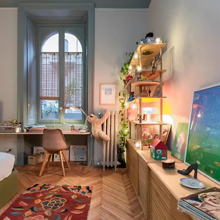Apartment M4 Elegance And Style Near The Metro Mailand
