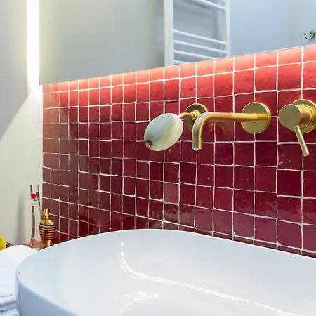 Apartment M4 Elegance And Style Near The Metro Mailand